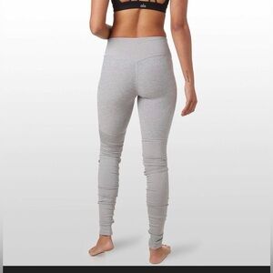 ALO Yoga Heather Gray Leggings